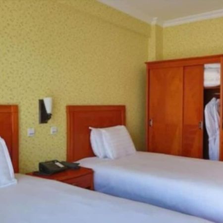 Abyssinia Renaissance Hotel Adis Abeba Exterior foto