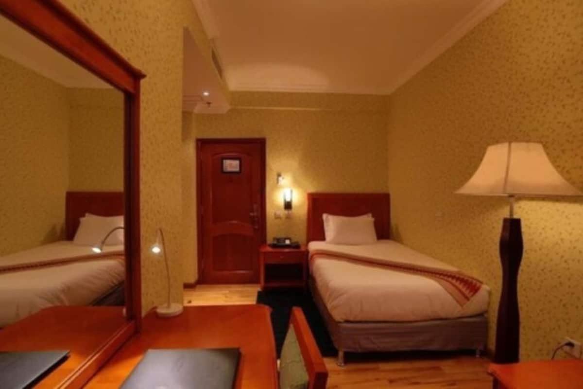 Abyssinia Renaissance Hotel Adis Abeba Exterior foto